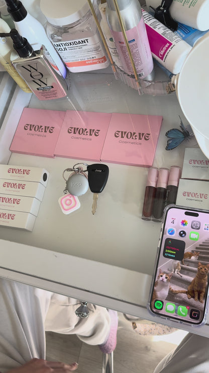 NFC Keychains For Beauty Professionals